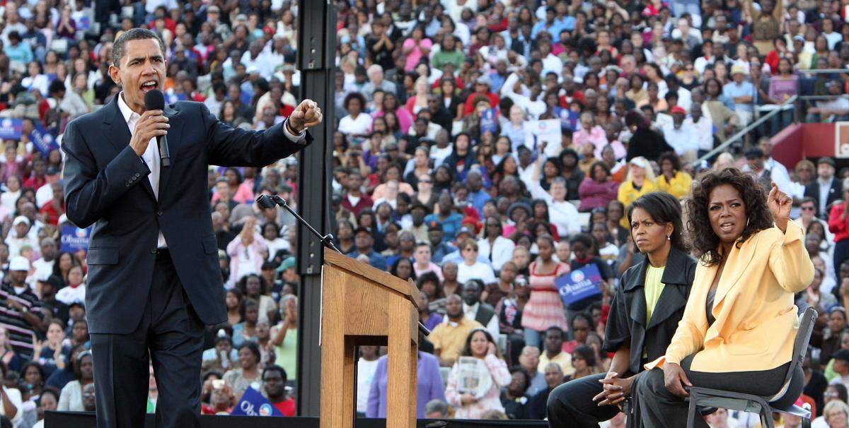 Senator Barack Obama addresses a crowd of 29,000 people with special guests, Michelle Obama and Oprah Winfrey atWilliams-Brice Stadium on Sunday, Dec. 9, 2007.