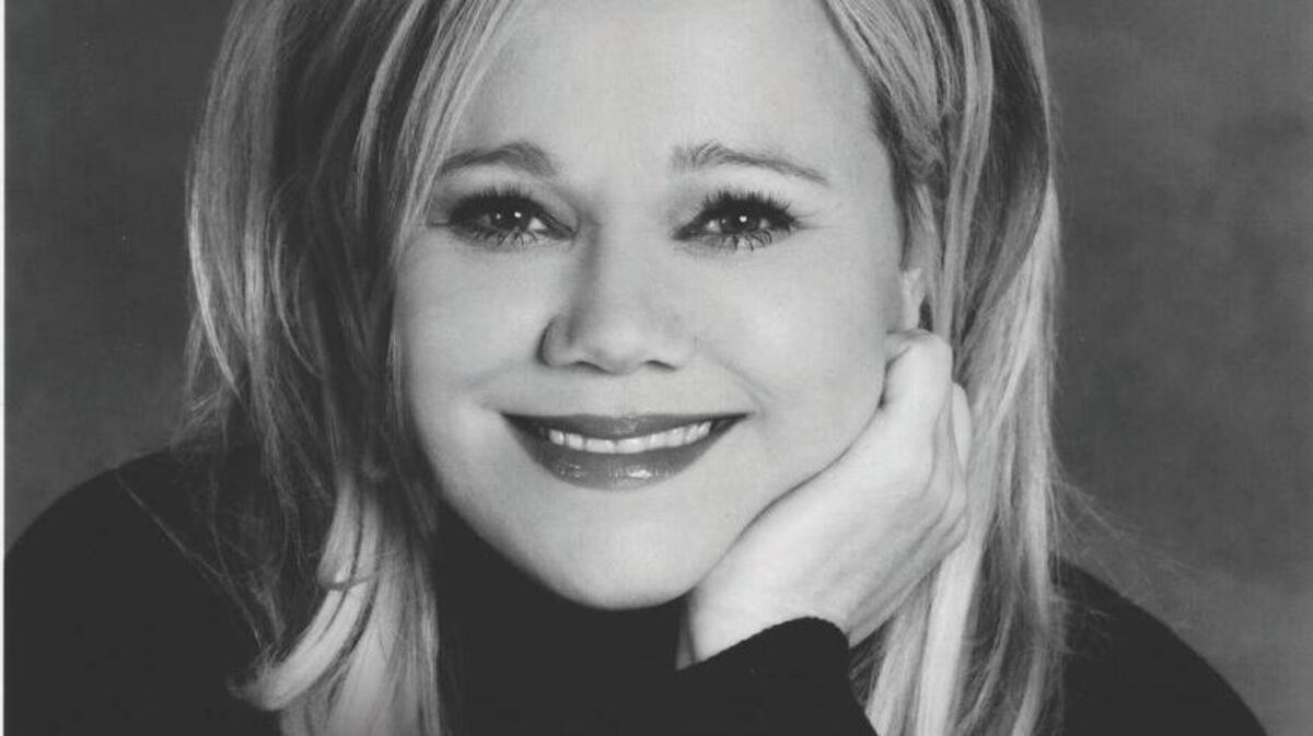 
Caroline Rhea
