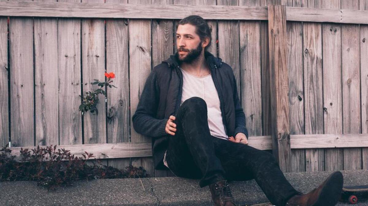 Drew Dixon will perform Friday, Dec. 23 at the Main Street Public House.