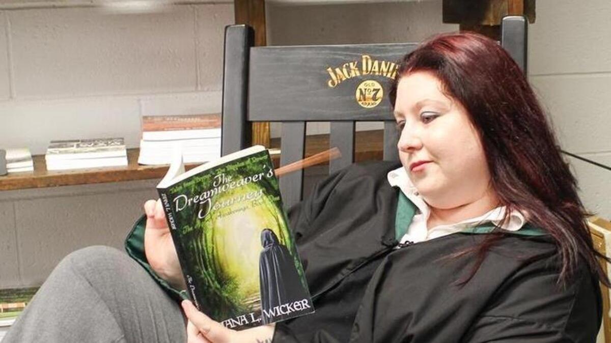 
Chenoa McGee portraying Broomhilda Sticks (her own character)
