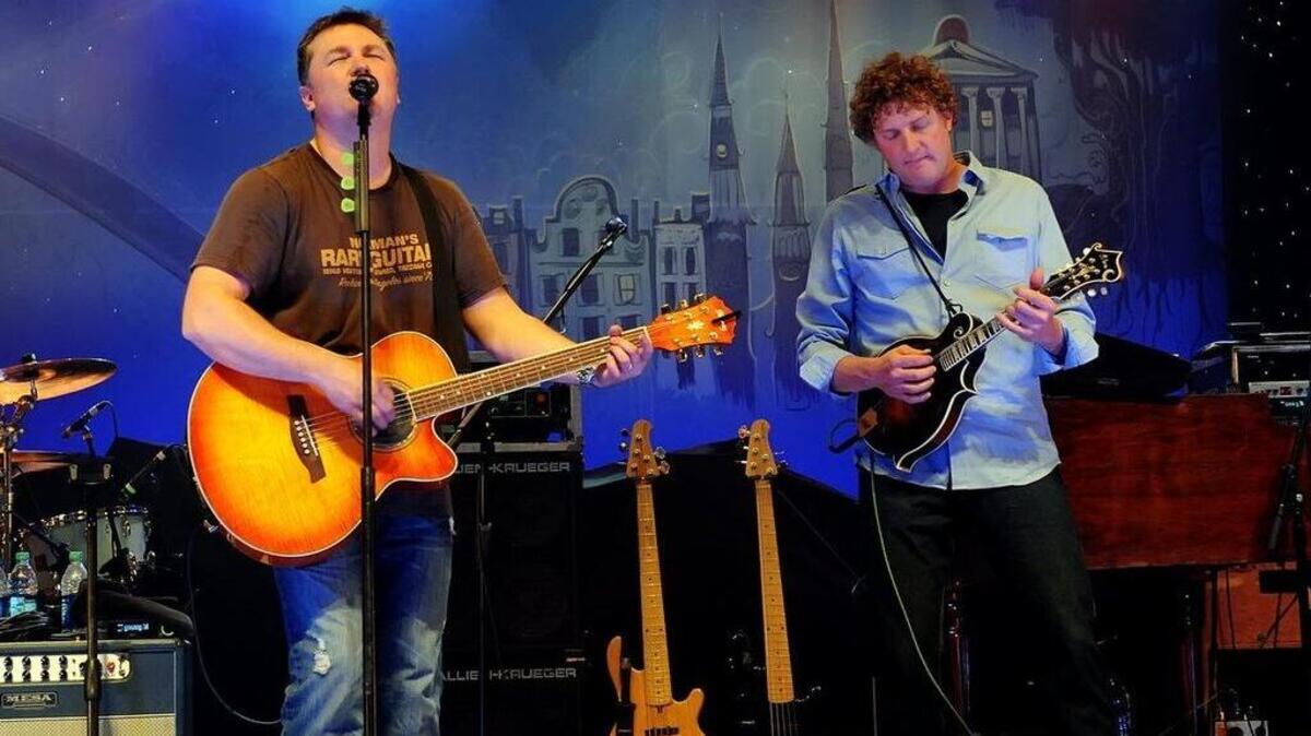 Edwin McCain and Mark Bryan on “Live at the Charleston Music Hall.”