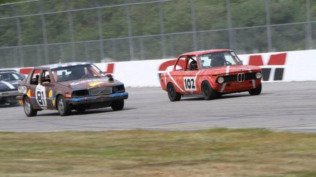 
“24 Hours of LeMons” car racing

