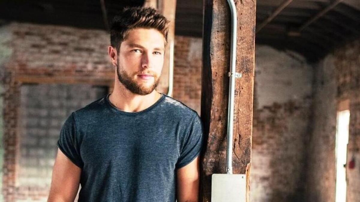 Chris Lane