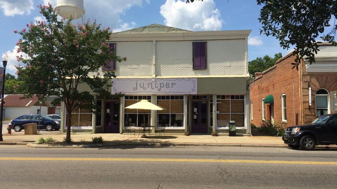 Juniper restaurant in Ridge Spring serves sandwiches and salads during the day and turns into a white-linen dining experience at night. It also serves Sunday brunch.