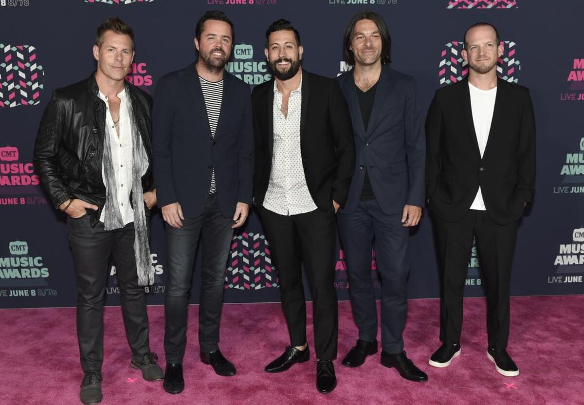 Old Dominion arrives at the CMT Music Awards at the Bridgestone Arena on Wednesday, June 8, 2016, in Nashville, Tenn.