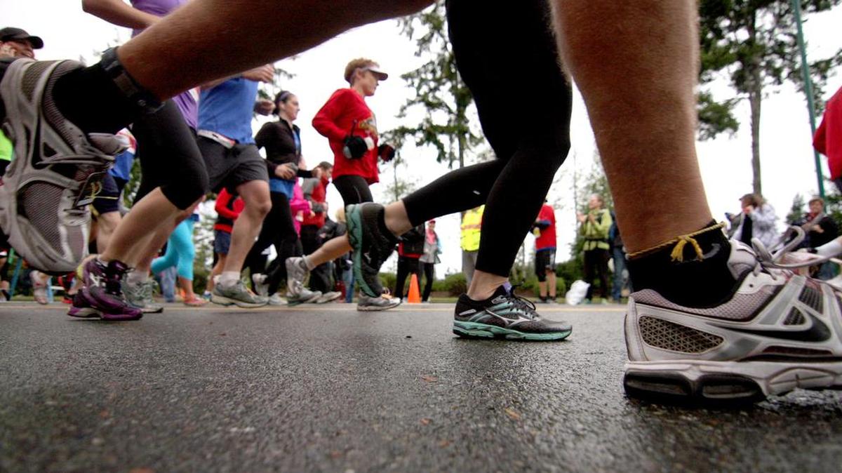 The start of Sunday's Race for a Soldier half-marathon gets underway in Gig Harbor. LEE GILES III/Staff photographer