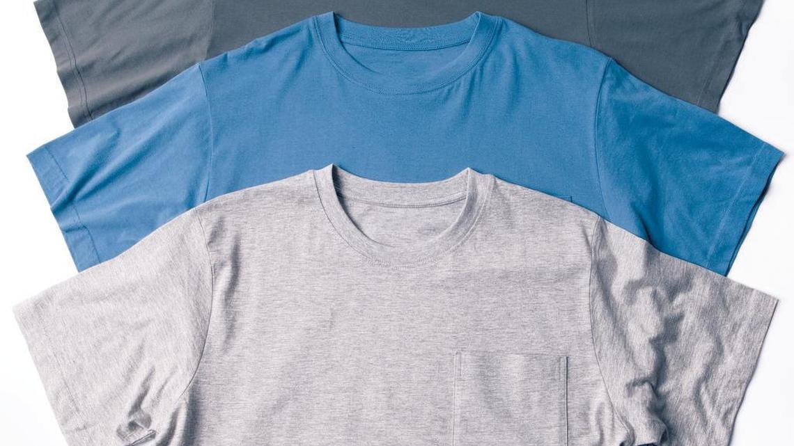 With a few basic things, which you should have around the house, we will transform your basic shirt into a graphic tee in no time.