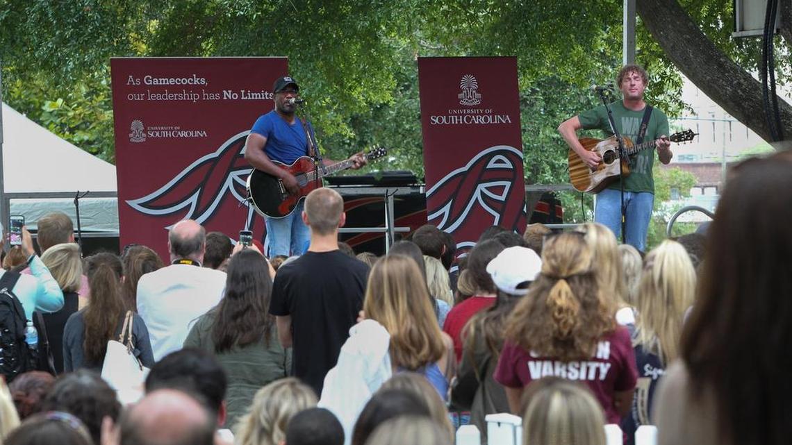 Hootie guitar great Mark Bryan to play concert in Columbia