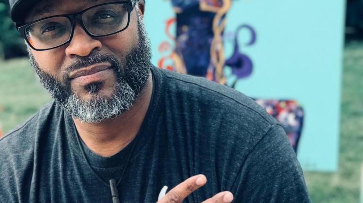 Artist Anthony Lewis