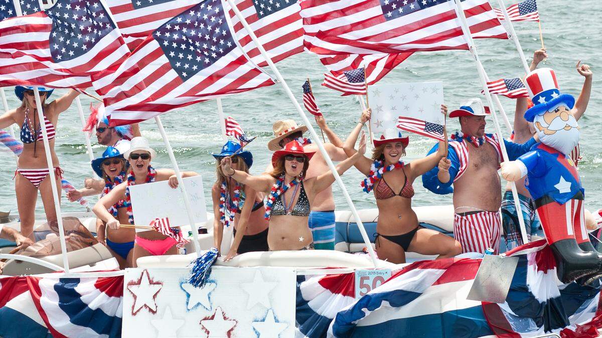 The Lake Murray Boat Parade