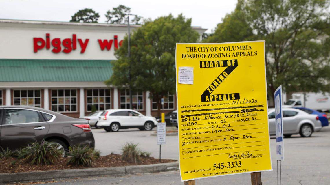 Loyal Piggly Wiggly shoppers nervous as Lidl threatens Devine Street takeover