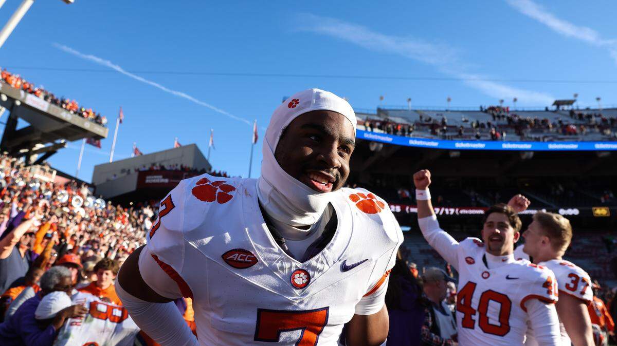 Clemson safety Khalil Barnes (7) celebrates following his team’s win over South Carolina at Williams-Brice Stadium in Columbia on Saturday, November 29, 2025.