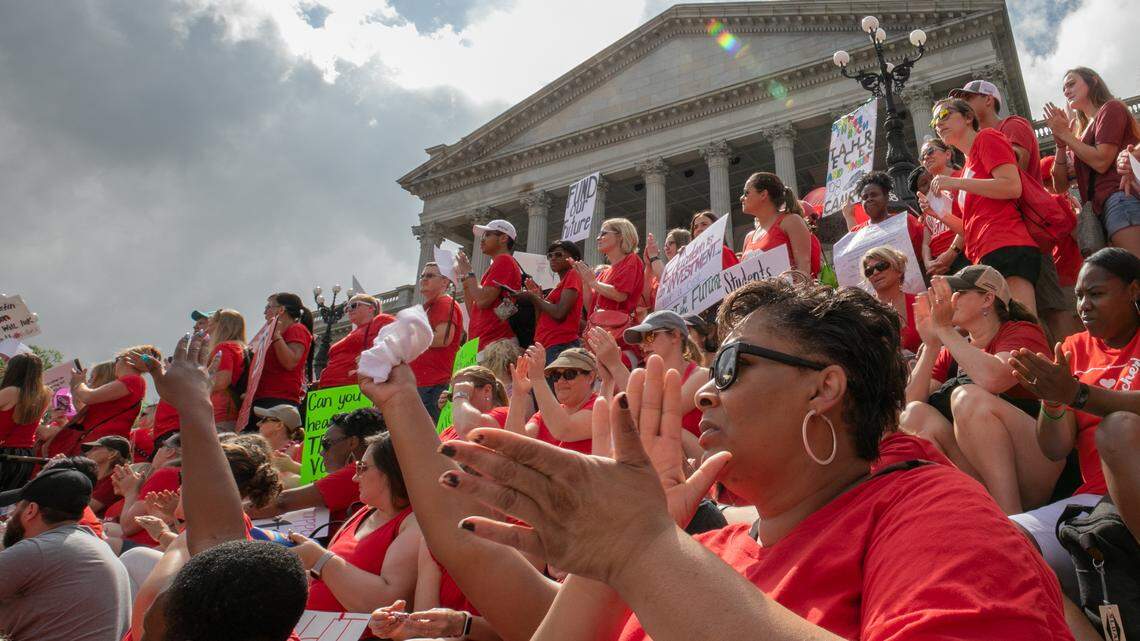 SC teachers are quitting at record rates. What will lawmakers do about it in 2023?