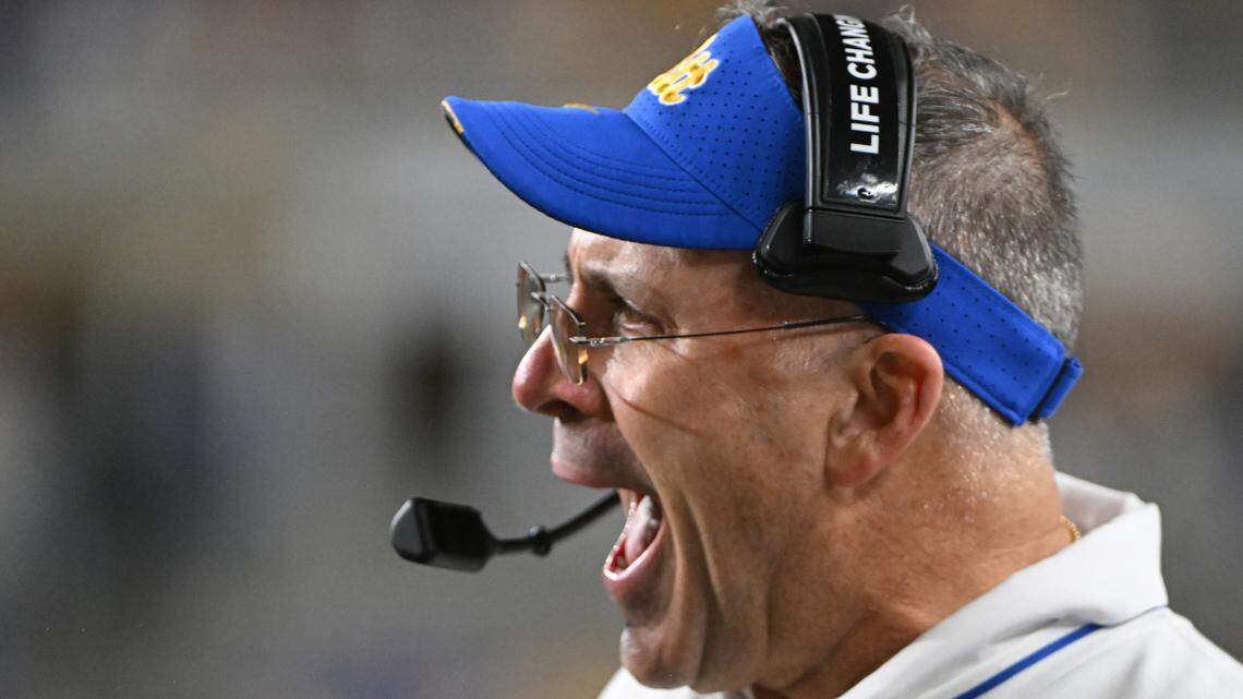 Pittsburgh footbal coach Pat Narduzzi