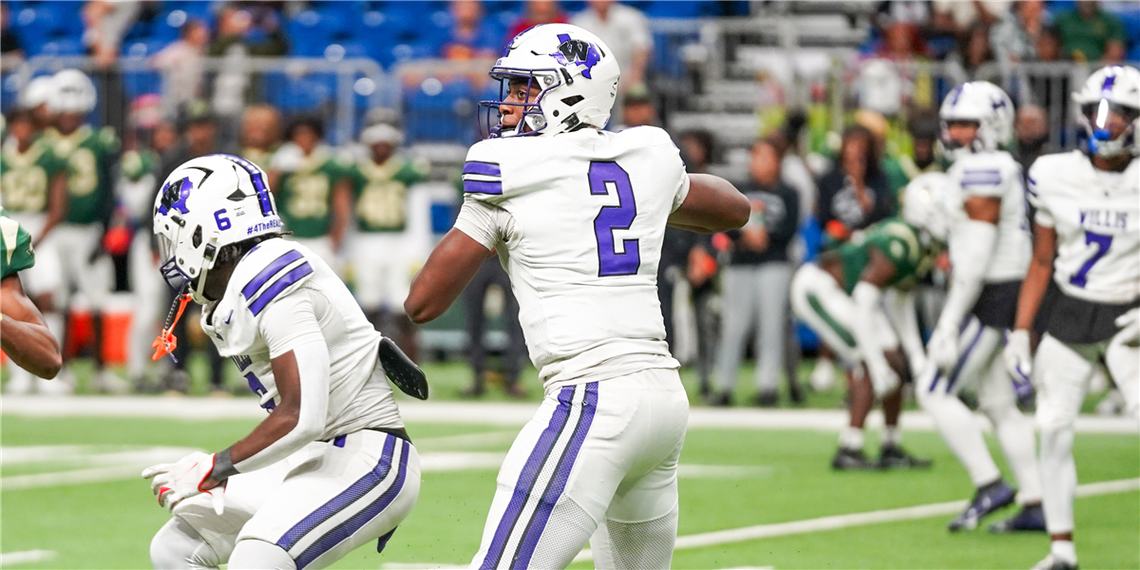 Five-star 2024 Willis (Texas) High School quarterback DJ Lagway