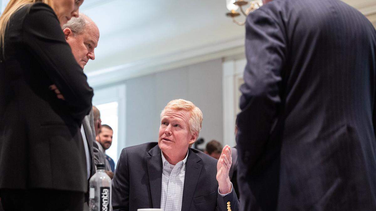 Day 18: Judge reverses course, jury will hear evidence on Alex Murdaugh’s attempted suicide