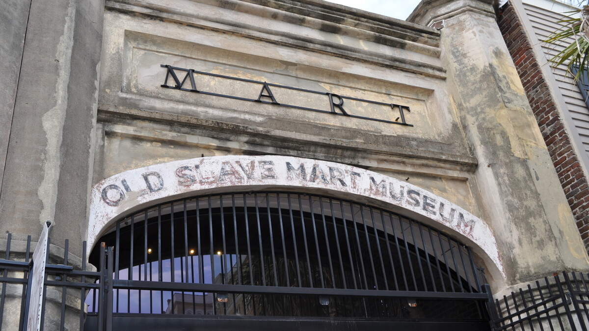 The Old Slave Mart Museum on Chalmers Street recounts Charleston’s role in the slave trade. Historians estimate more than 40% of all enslaved Africans arrived in America through Charleston’s port.