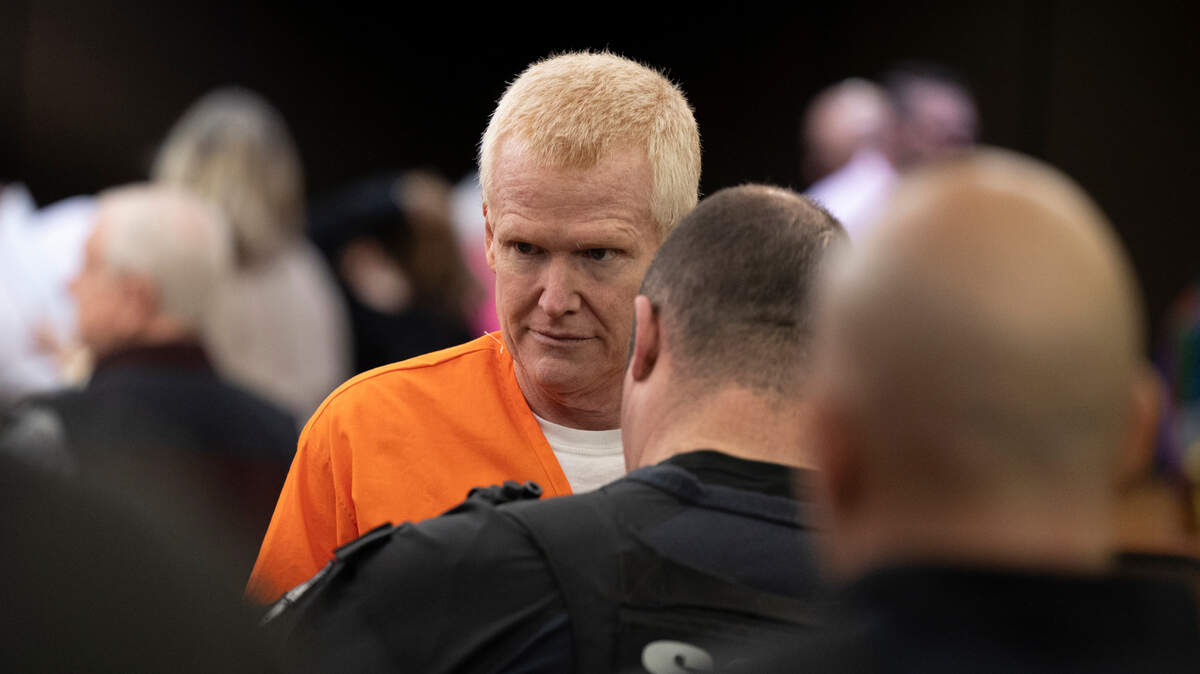 Alex Murdaugh is prepared to leave the court room during a break in a judicial hearing at The Richland County Judicial Center in Columbia, S.C. on Monday, Jan. 29, 2024. Tracy Glantz, The State/Pool