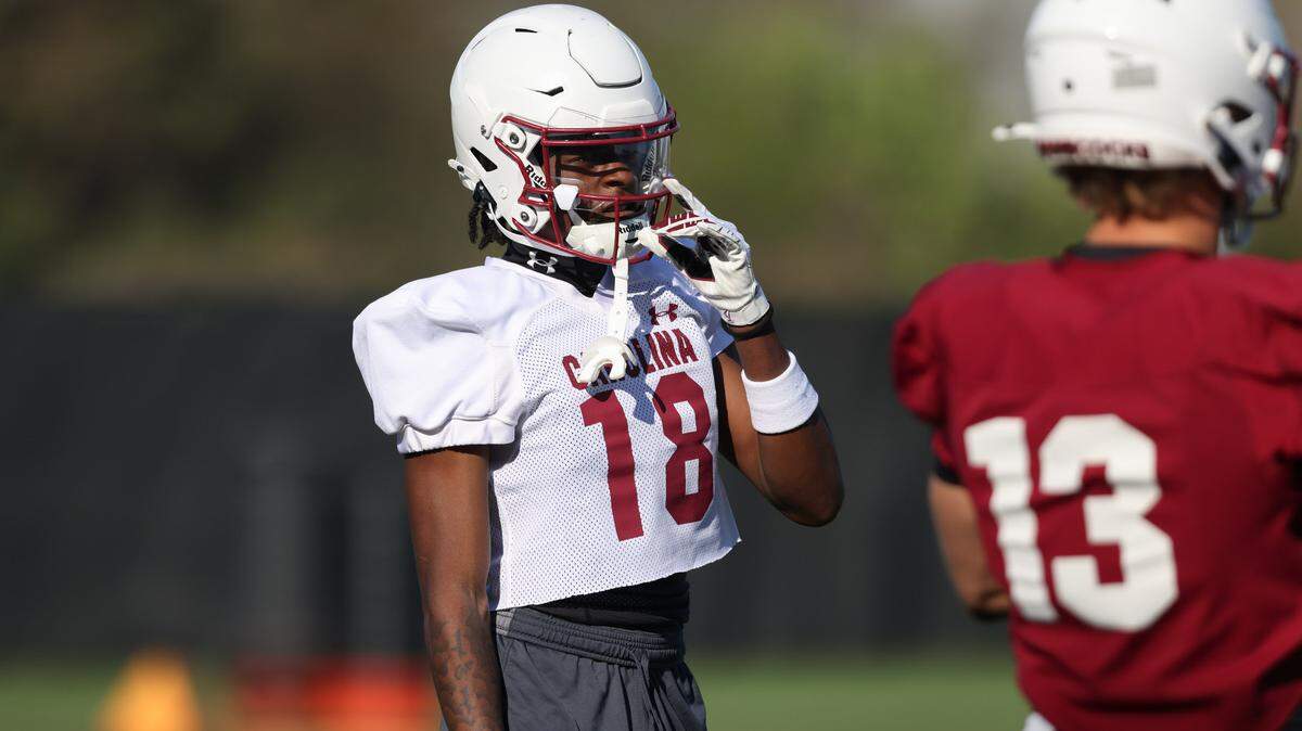 South Carolina wide receiver Brian Rowe Jr. (18) practices during the Gamecocks’ first day of spring practice in Columbia on Wednesday, March 19, 2025.