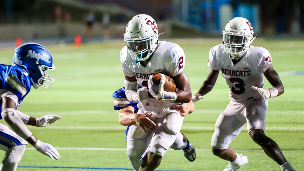 Brookland Cayce Bearcats De’Shaun Washington (2) rushes against the Airport Eagles during their game at Airport High School in West Columbia, SC, Friday, Aug. 25, 2023.