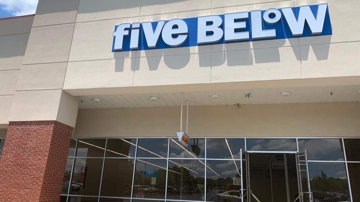 Five Below will open on Sunset Boulevard in Lexington in late-July.