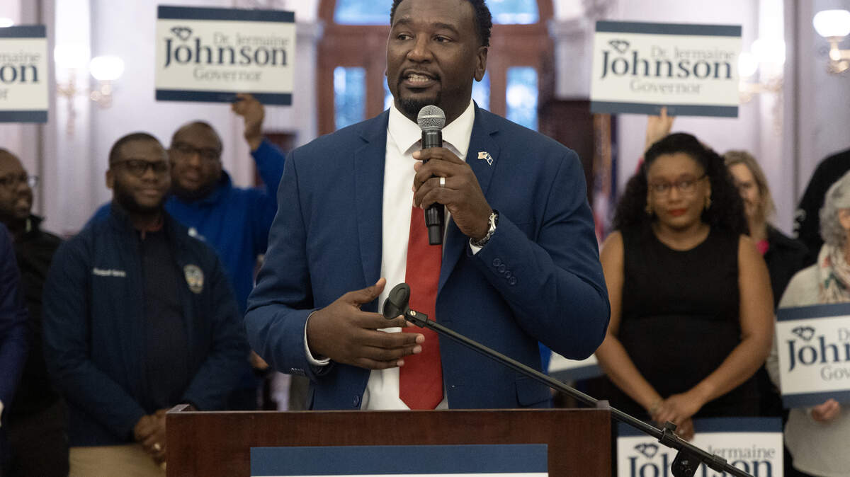 Representative Dr. Jermaine Johnson announces his bid for South Carolina governor in the Statehouse Lobby on Tuesday, October 28, 2025. 