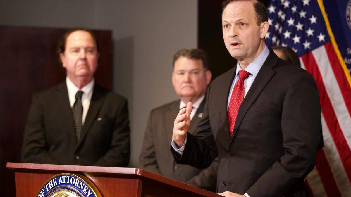 South Carolina will receive $300 million from a $26 billion opioid lawsuit settlement with pharmaceutical distributors and Johnson and Johnson to pay for treatment and recovery services, Attorney General Alan Wilson’s office said.