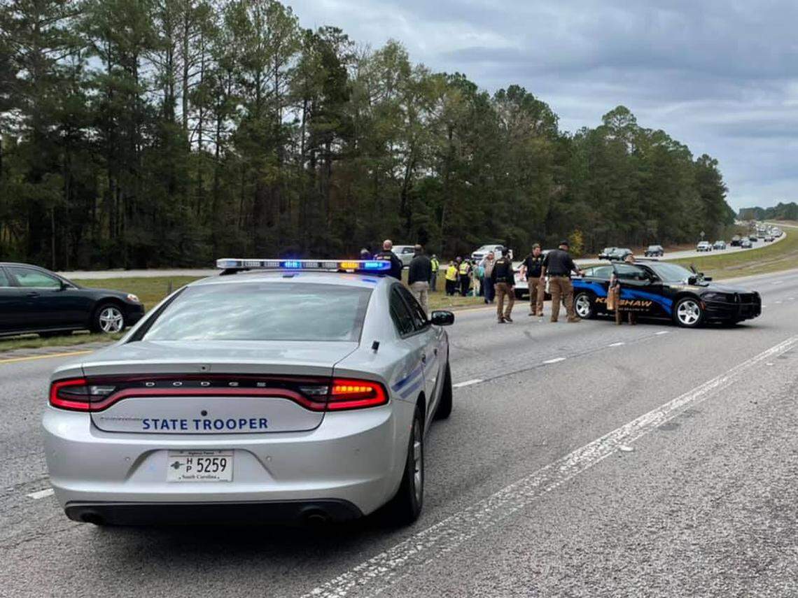 A Kershaw County sheriff’s deputy was injured in a chase with a stolen vehicle that ended in a collision that blocked traffic on Interstate 20.