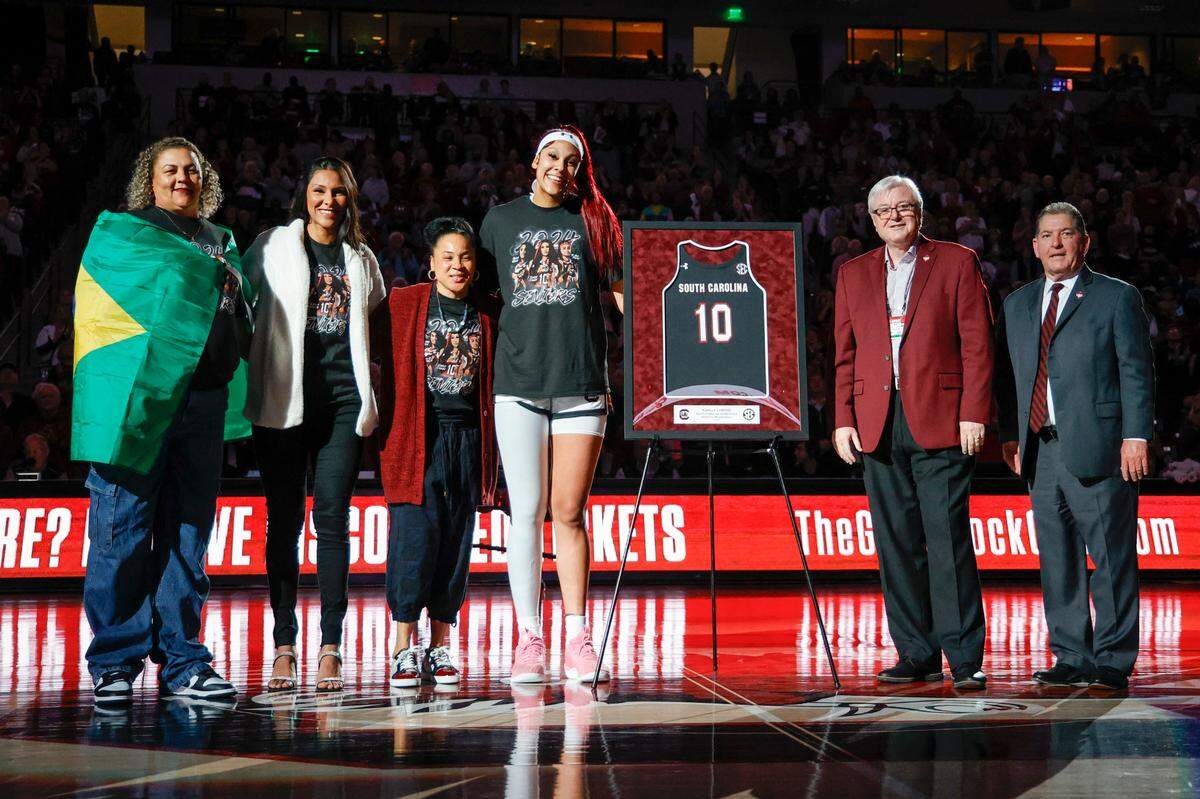 South Carolina’s Kamilla Cardoso (10) during senior introductions before the Gamecocks played Tennessee in the Colonial Life Arena on Sunday, Mar. 3, 2024