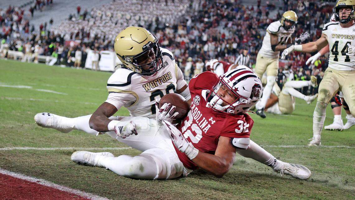 South Carolina running back Bradley Dunn scores a touchdown Saturday against Wofford in the game’s final moments at Williams-Brice Stadium.
