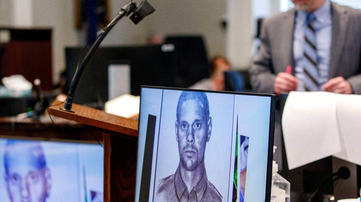 Murdaugh describes getting shot in his own words in recording played to murder trial jury