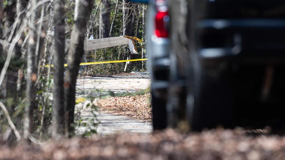 One dead, another seriously injured, after plane crash in Lexington County