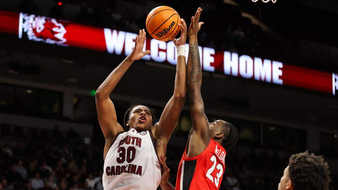 Freshman Collin Murray-Boyles a new starter for USC basketball. Here’s why