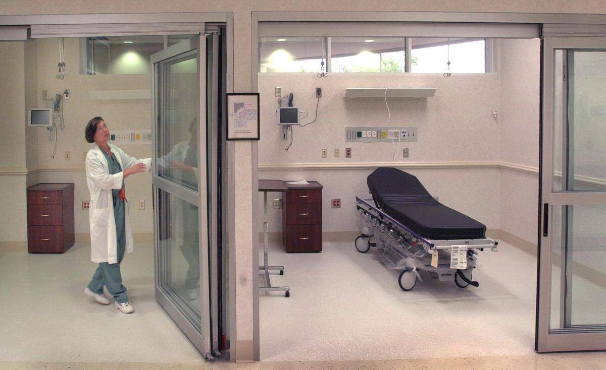 This file photo shows Lexington Medical Center, which received a good grade in a recent report on hospital safety.