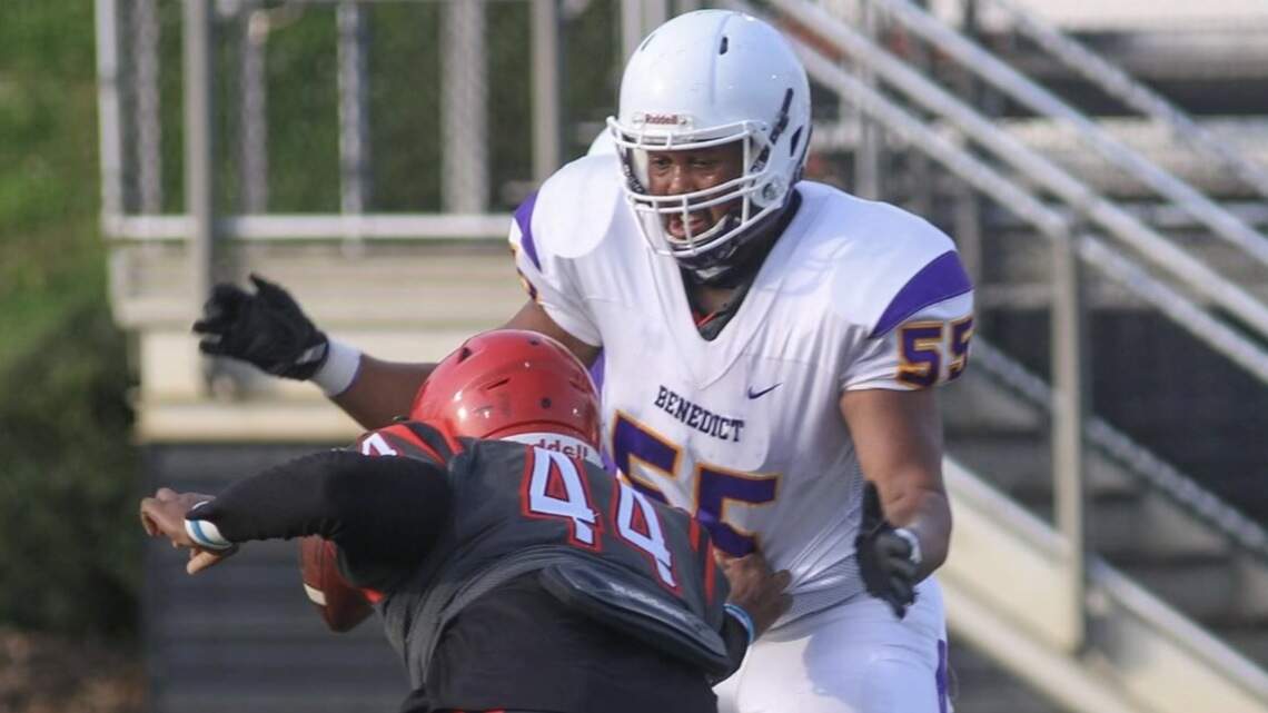 ‘They don’t make them like him.’ Benedict mourns football player killed in crash