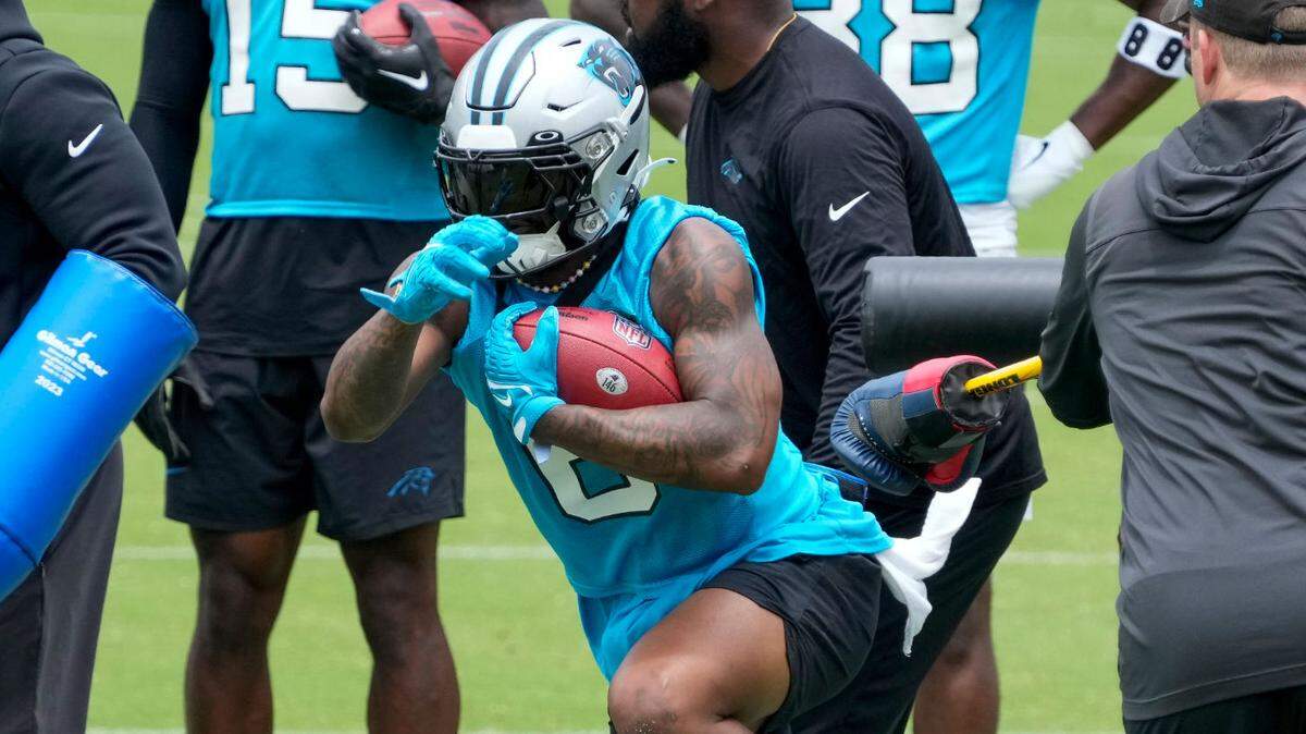 Running back Miles Sanders (6) during a run drill for the Carolina Panthers.