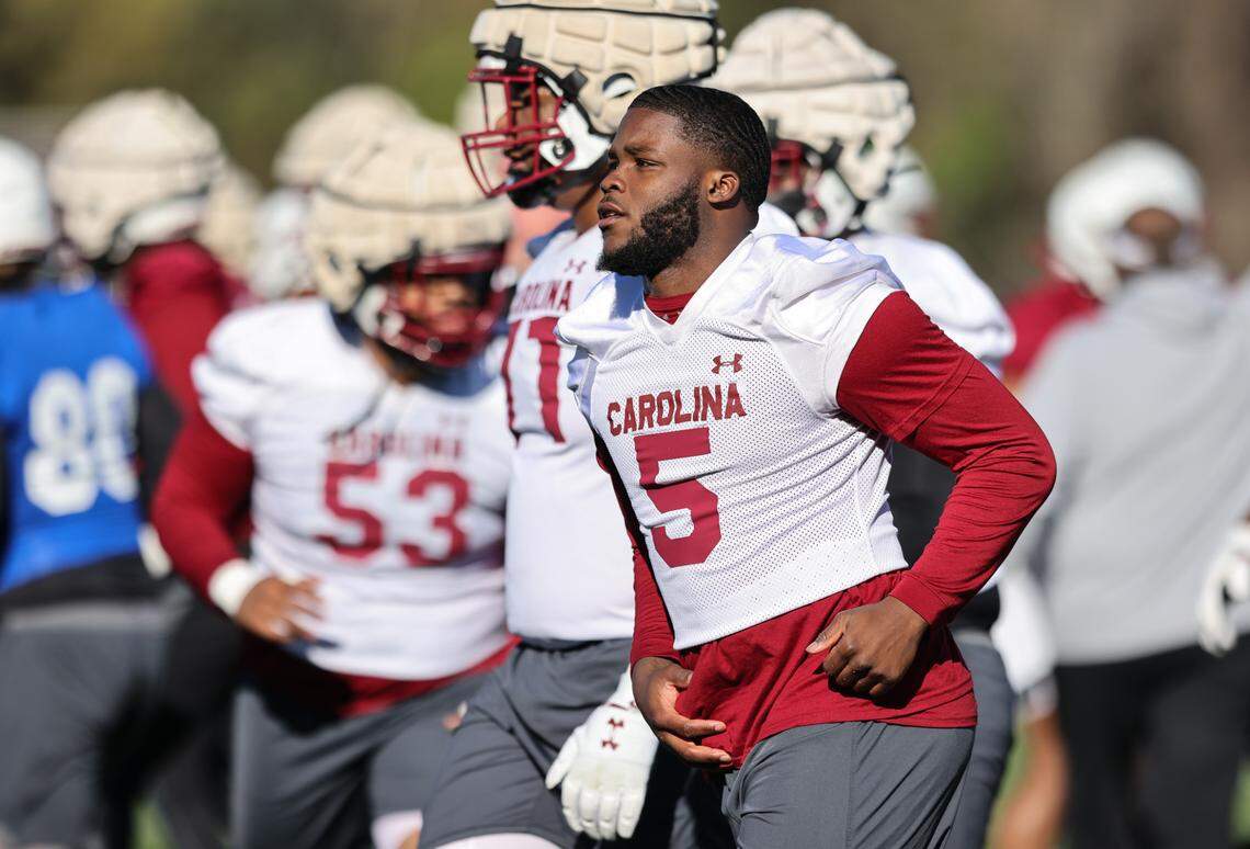 South Carolina running back Raheim Sanders (5) practices with teammates in Columbia on Tuesday, March 19, 2024.