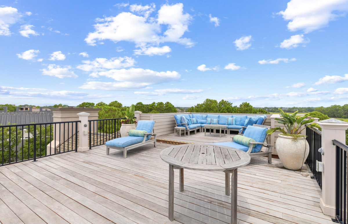 The rooftop deck overlooks marshes, rivers, lagoons, tidal creeks, and the Ocean Course.