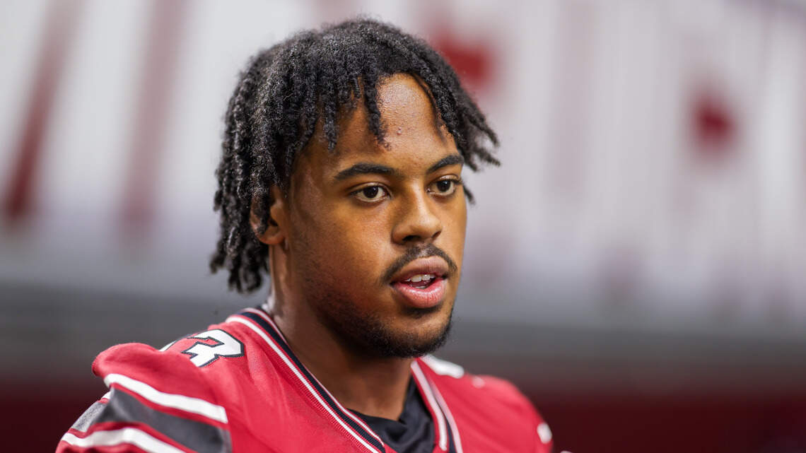 Hometown Gamecock Julian Walker making case to play as freshman. Could he start?