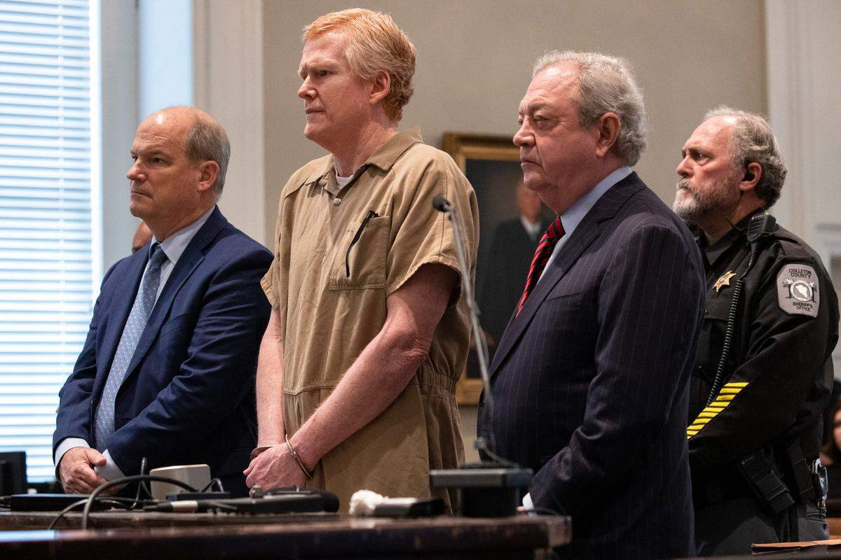 Alex Murdaugh sentenced to life in prison after conviction in double murder trial during his sentencing at the Colleton County Courthouse in Walterboro on Friday, March 3, 2023 after he was found guilty on all four counts. Andrew J. Whitaker/The Post and Courier/Pool