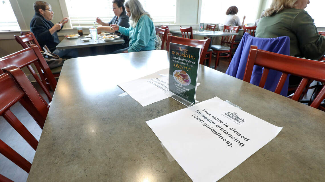Lizard’s Thicket reopens one of two restaurants closed by COVID staffing shortages