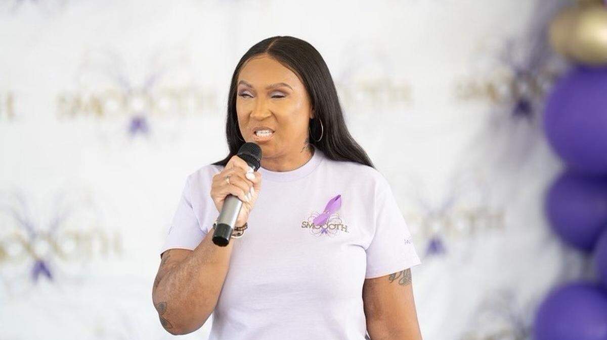 Sabrina Greenlee, South Carolina native and a domestic violence survivor who lost her vision in a 2002 attack, is the South Carolina Football Hall of Fame’s 2024 Humanitarian of the Year