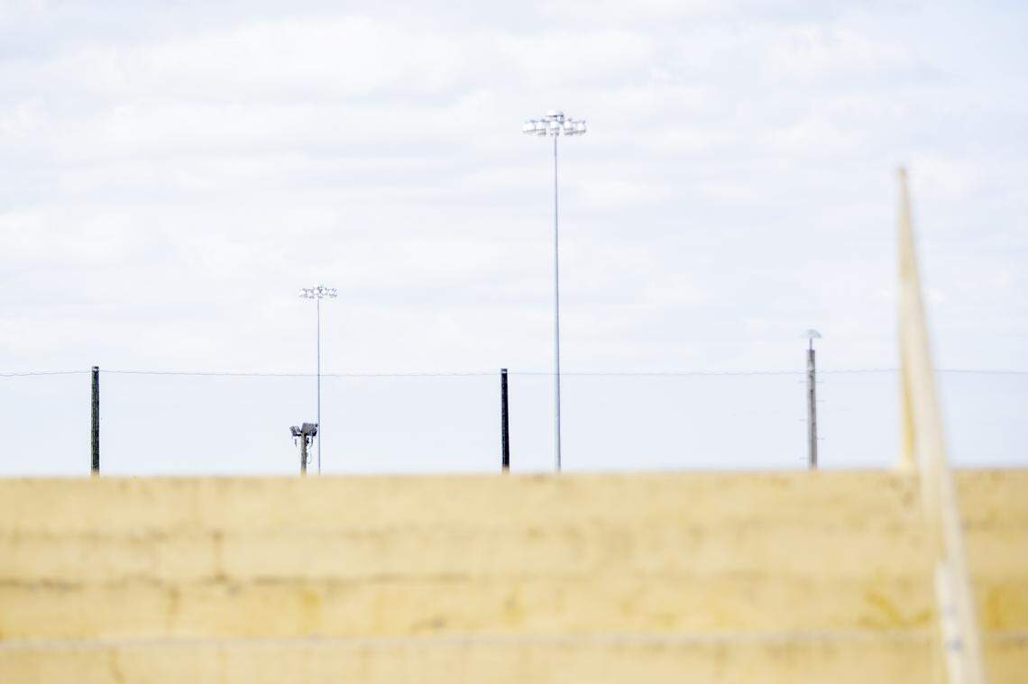 Golf netting is set up around Broad River Correctional Institute Thursday March 14, 2019, in Columbia, SC.