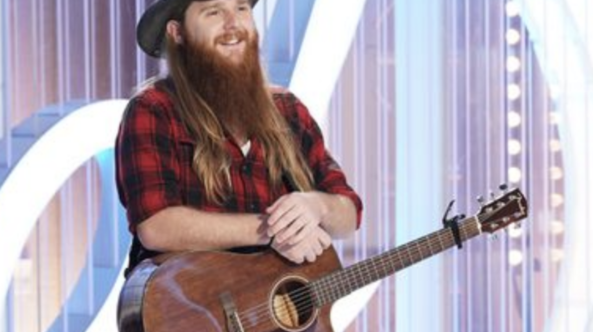 Worship leader and appliance repairman Warren Peay was selected for the next round of “American Idol.”