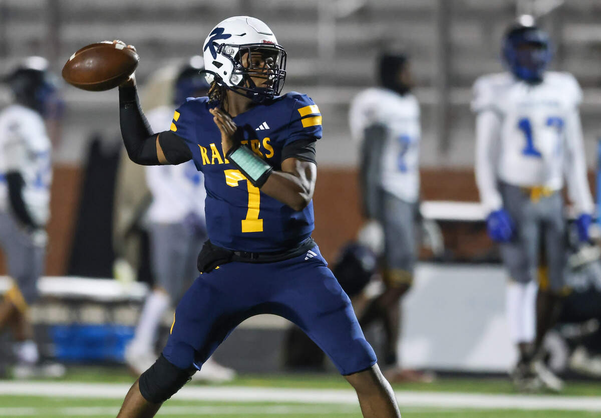 Desmond Washington (7) of Keenan makes a pass during the first half of Keenan’s game against North Charleston in the first round of Class 3A playoffs in Columbia on Friday, November 15, 2024.