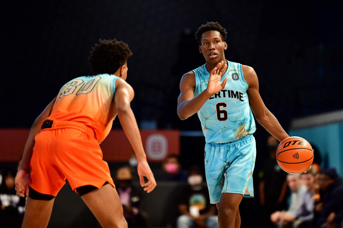 Jazian Gortman and Bryson Warren during a Pro Sim game between Team Overtime and Team Elite on Tuesday, December 14, 2021 at OTE Arena in Atlanta, Georgia.