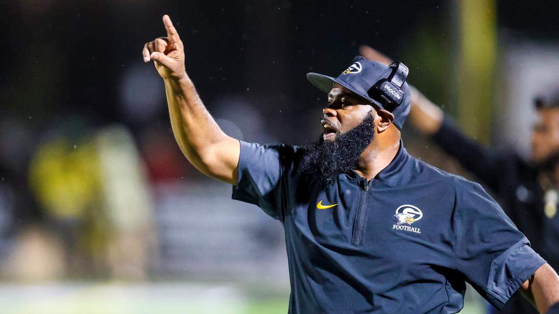 New No. 1 in Class A, others make moves in latest SC HS Football Media poll