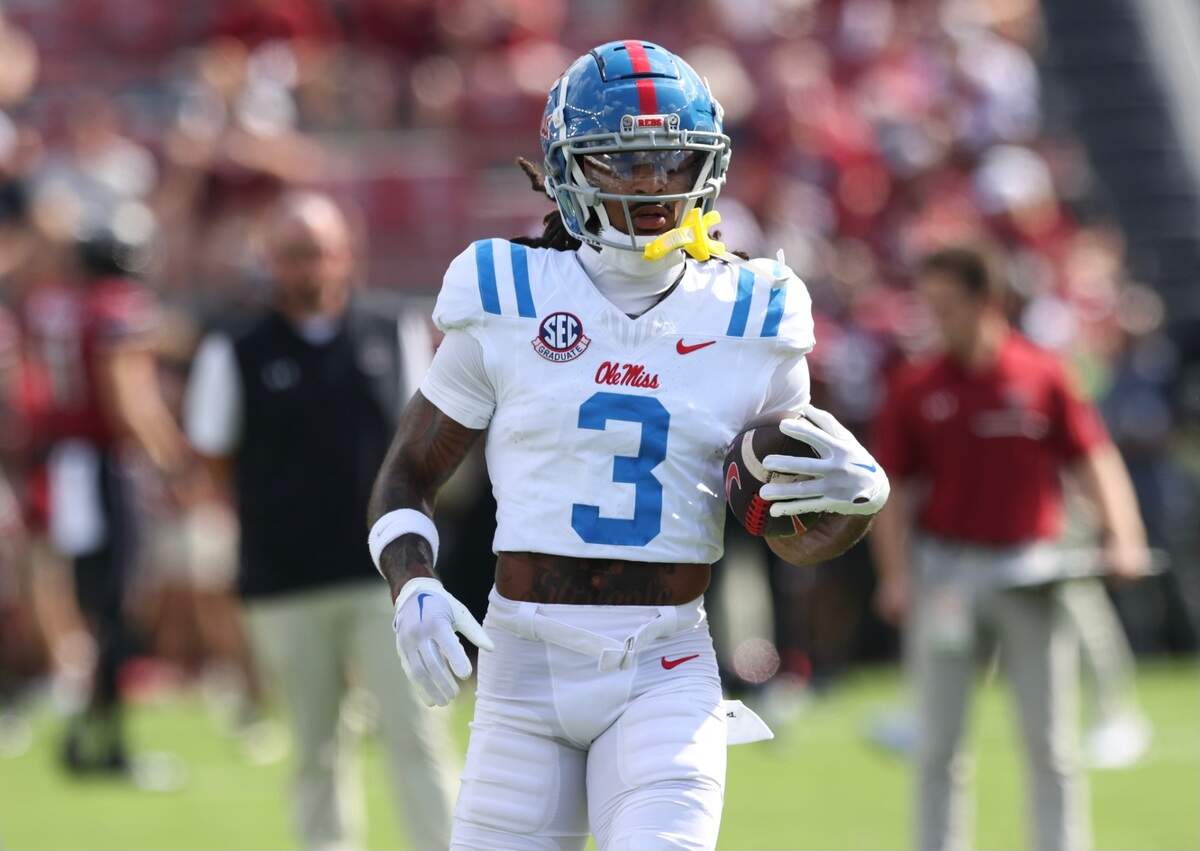 Antwane “Juice” Wells warms up with Ole Miss before the Rebels games Saturday against South Carolina at Williams-Brice Stadium.