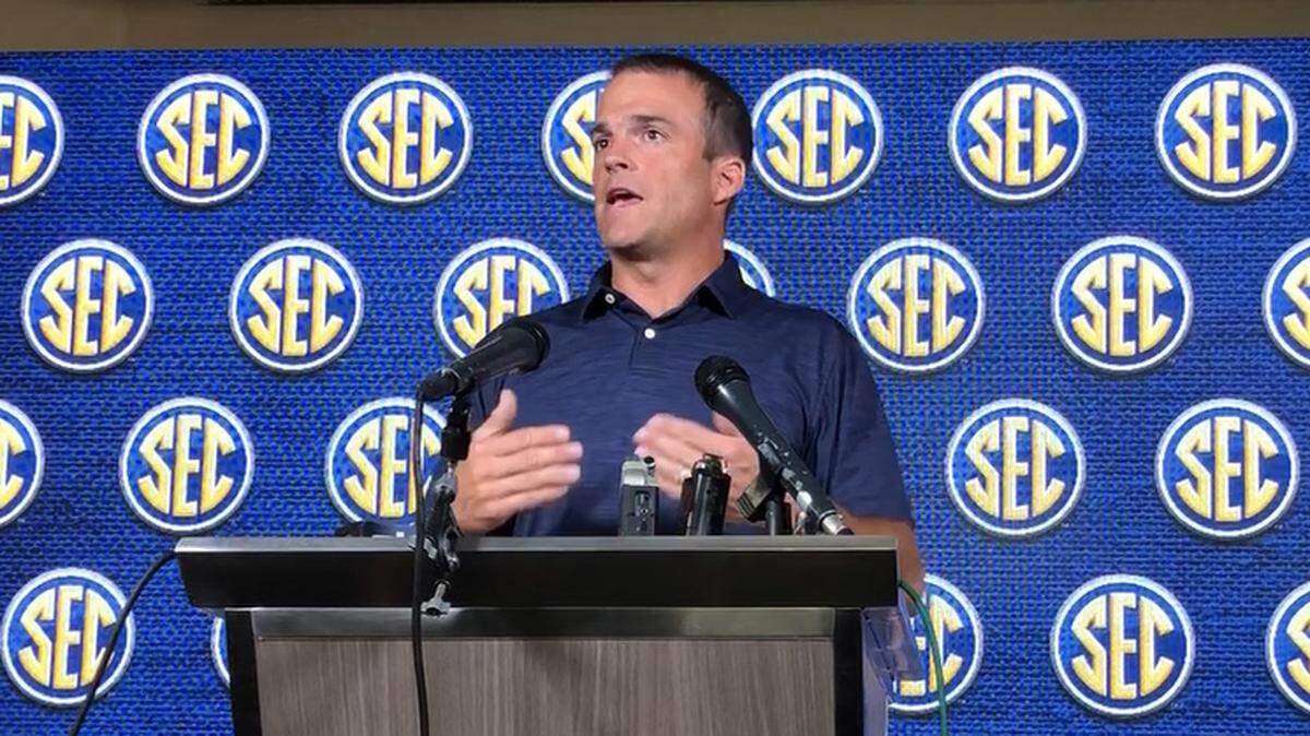 Shane Beamer speaks at the 2022 SEC spring meetings.