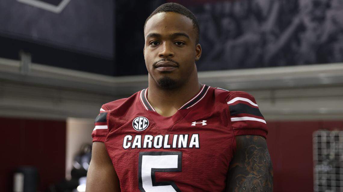 South Carolina edge rusher Kyle Kennard (5) led the SEC in the regular season with 11.5 sacks and 15.5 tackles for loss. 